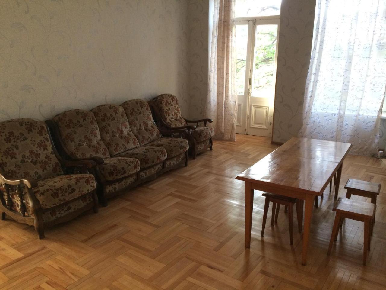 Apartment Ekako Тбилиси Экстерьер фото