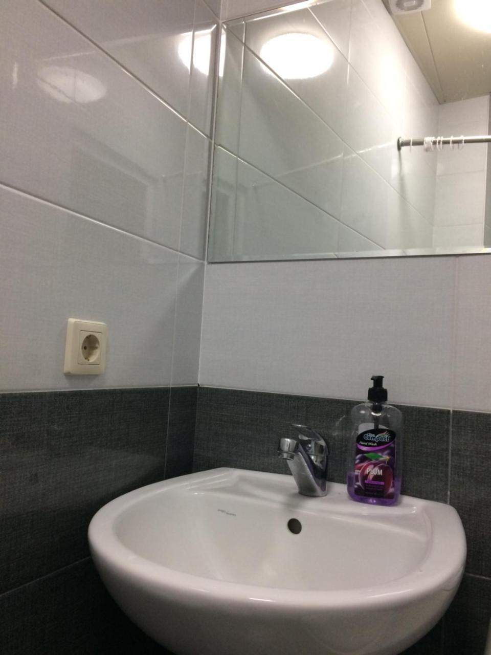 Apartment Ekako Тбилиси Экстерьер фото